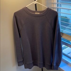 dark gray/blue sweater